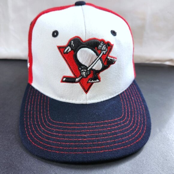 Pittsburgh Penguins Fitted Hat Cap Med / LG Red White Blue Vintage Y2K Zephyr - Picture 1 of 9